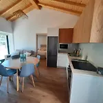 Casas Peralta - Outeiro