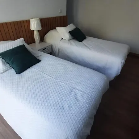 Casas Peralta - Outeiro Daire