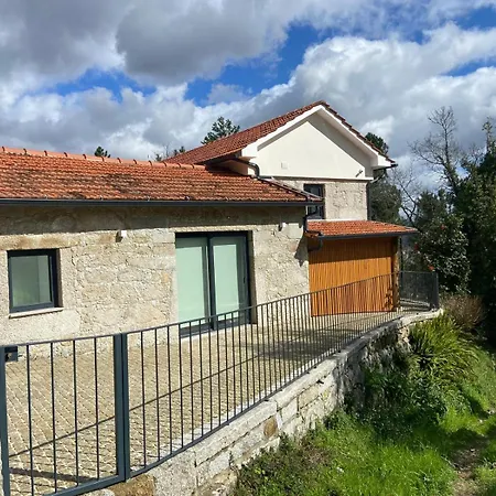 Casas Peralta - Outeiro