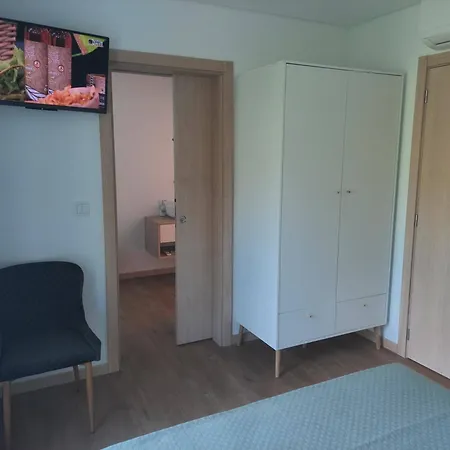 Casas Peralta - Outeiro Apartment