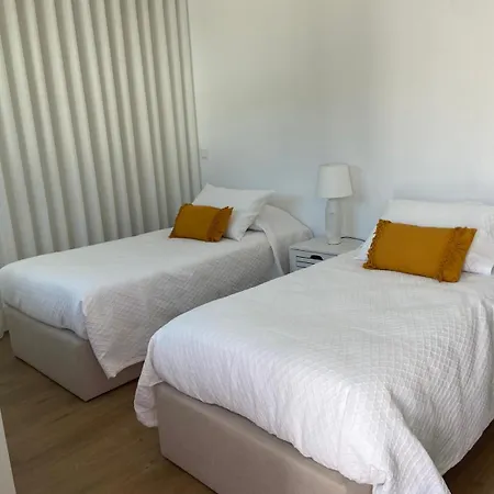 Casas Peralta - Outeiro * 阿鲁卡