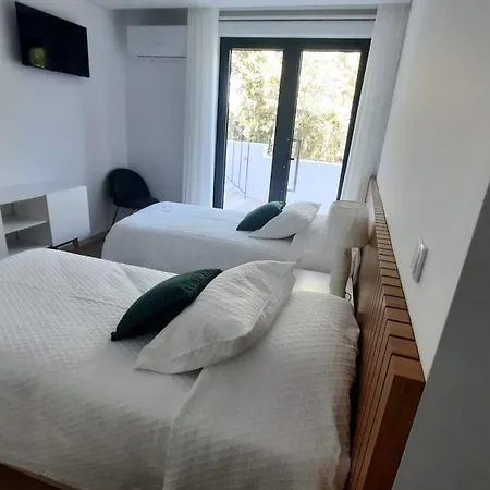 Casas Peralta - Outeiro * Arouca