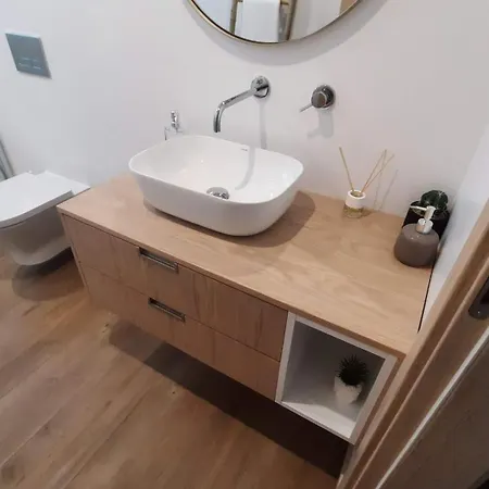 Casas Peralta - Outeiro Daire *
