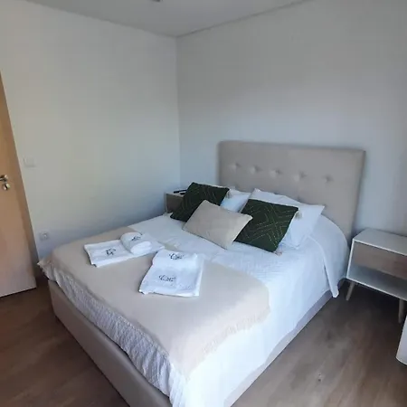 Casas Peralta - Outeiro *