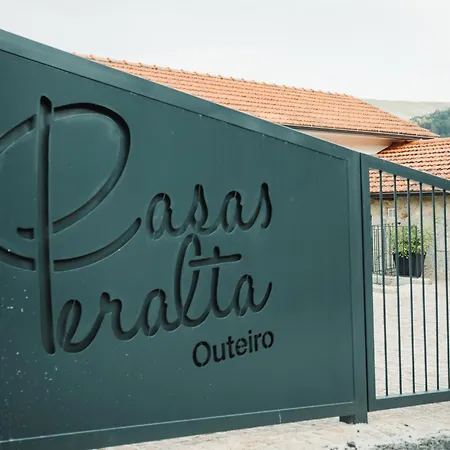 Casas Peralta - Outeiro Daire