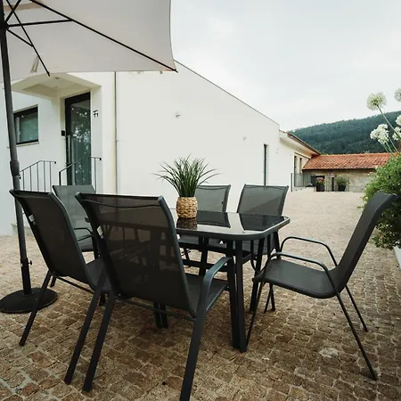 Casas Peralta - Outeiro * Arouca