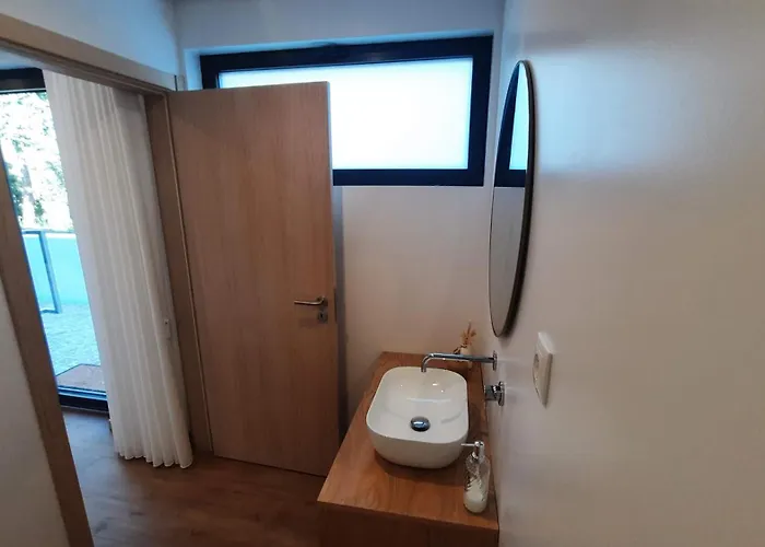 Casas Peralta - Outeiro * Arouca