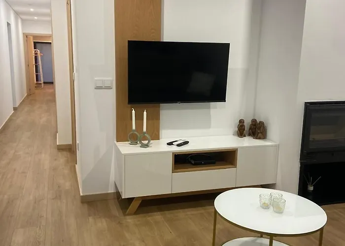 Casas Peralta - Outeiro 아로카