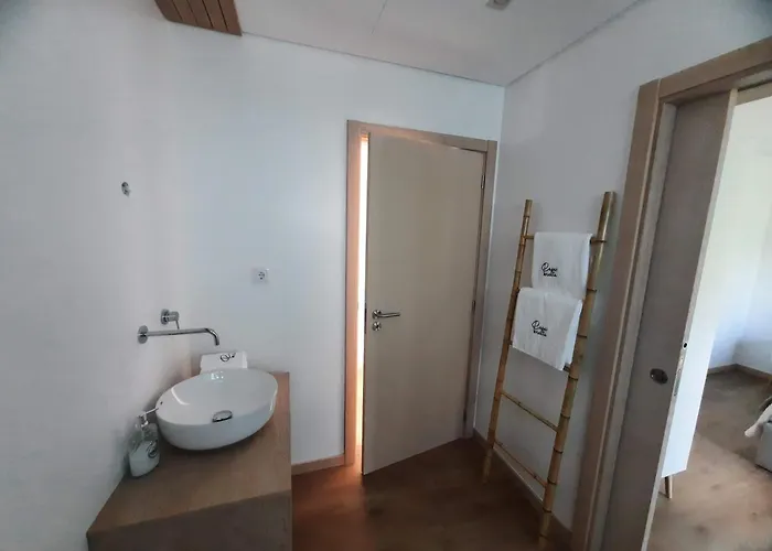 Casas Peralta - Outeiro